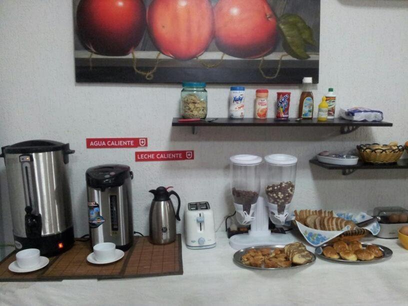 أسونسيون Hostal Casa Suiza المظهر الخارجي الصورة